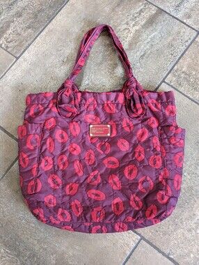 Marc Jacobs Nylon Kiss Print Shoulder Tote Bag Luxury Chic Purple & Red 💜♥️